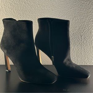 Vince camuto suede booties